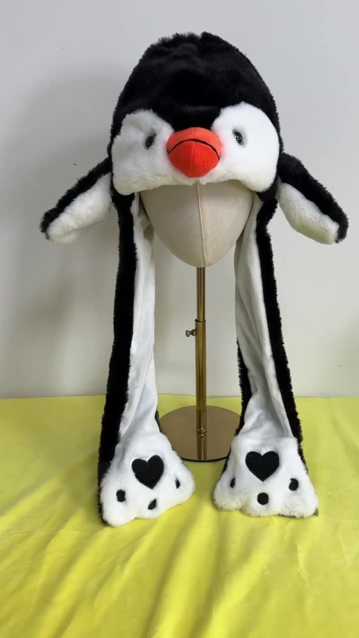 Cartoon Warm Hat with Moving Ears